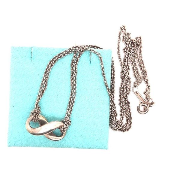T&Co 925 Infinity Necklace - Picture 3 of 7